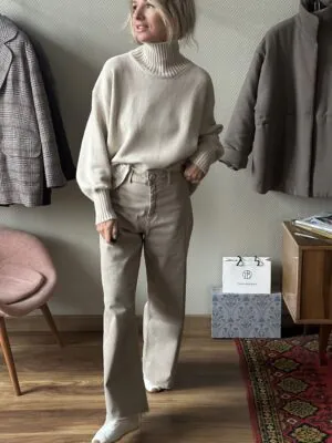 Свитер Оверсайз из 100% Baby кашемира LoroPiana Песочный