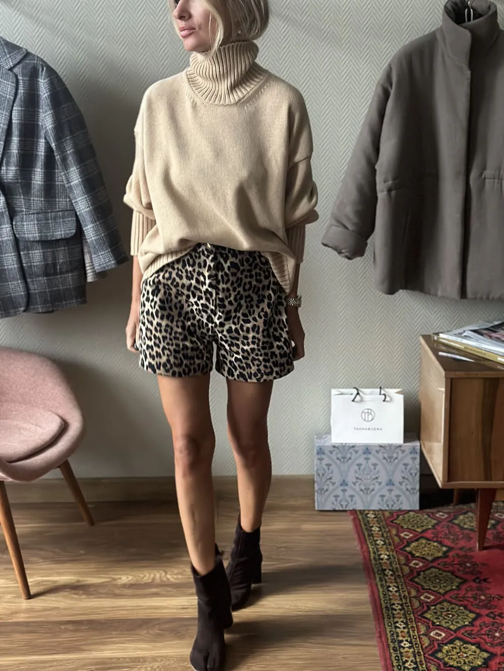 Свитер Оверсайз из 100% Baby кашемира LoroPiana Печенье