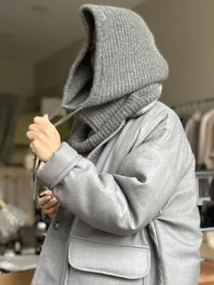 Капор из 100% кашемира LoroPiana Grafit
