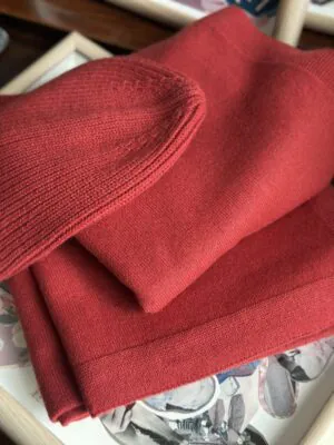 Шапка из 100% кашемира LoroPiana Tomato