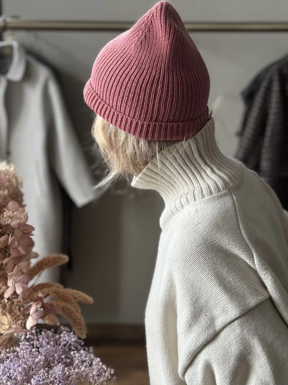 Шапка из 100% кашемира премиум Soft Coral